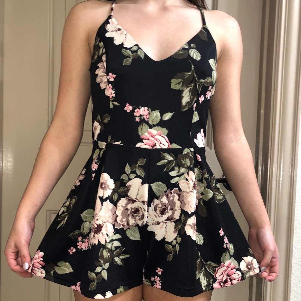 (2 FOR $18) Black + Pink floral romper Never worn